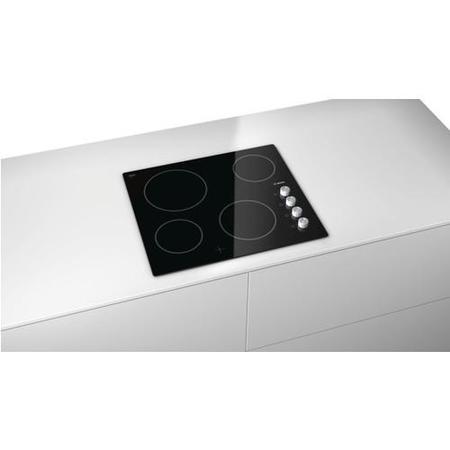 GRADE A2 - Light cosmetic damage - Bosch PKE611C17E Four Zone Ceramic Hob - Black