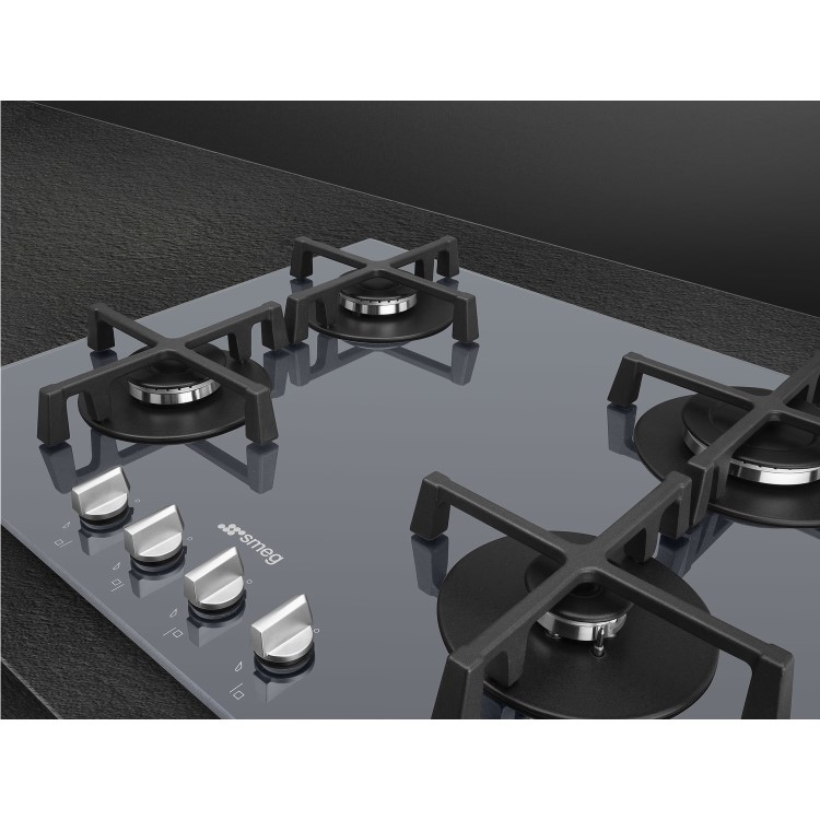 Smeg Cucina 60cm Gas on Glass 4 Burner Gas Hob - Silver Mirrored Glass