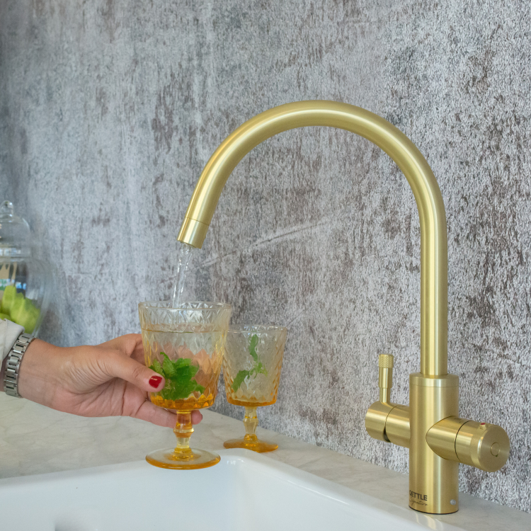 QETTLE Signature Modern 4 in 1 Instant Boiling Water Tap 2 Litre - Brass Round Spout