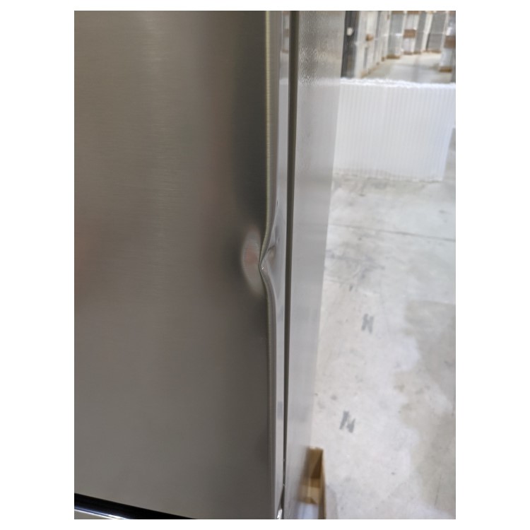 Refurbished Hisense RB327N4WC1 Freestanding 251 Litre 50/50 Frost Free Fridge Freezer Stainless Steel