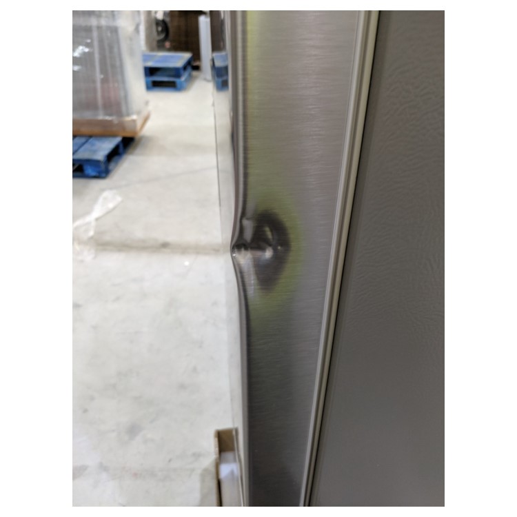 Refurbished Hisense RB327N4WC1 Freestanding 251 Litre 50/50 Frost Free Fridge Freezer Stainless Steel