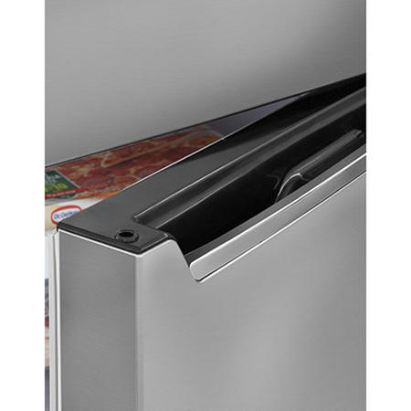 GRADE A2 - Hisense RB381N4WC1 Frost Free Freestanding Fridge Freezer With Water Dispenser Stainless Steel