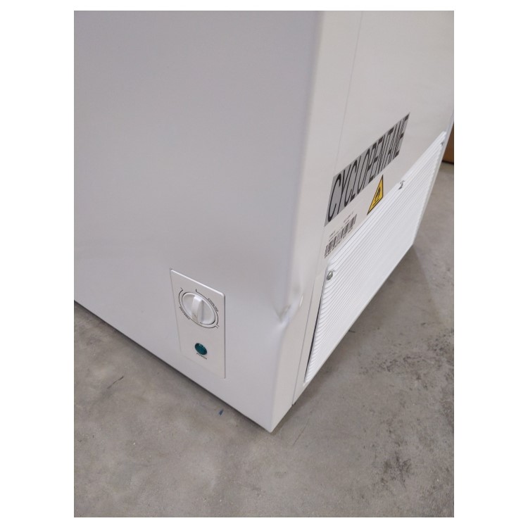 Refurbished Comfee RCC140WH1 Freestanding 99 Litre Chest Freezer