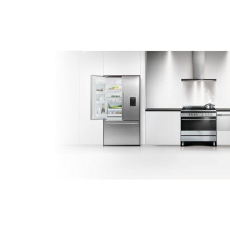 Fisher & Paykel RF610ADW4 24451 Freestanding Fridge Freezer White