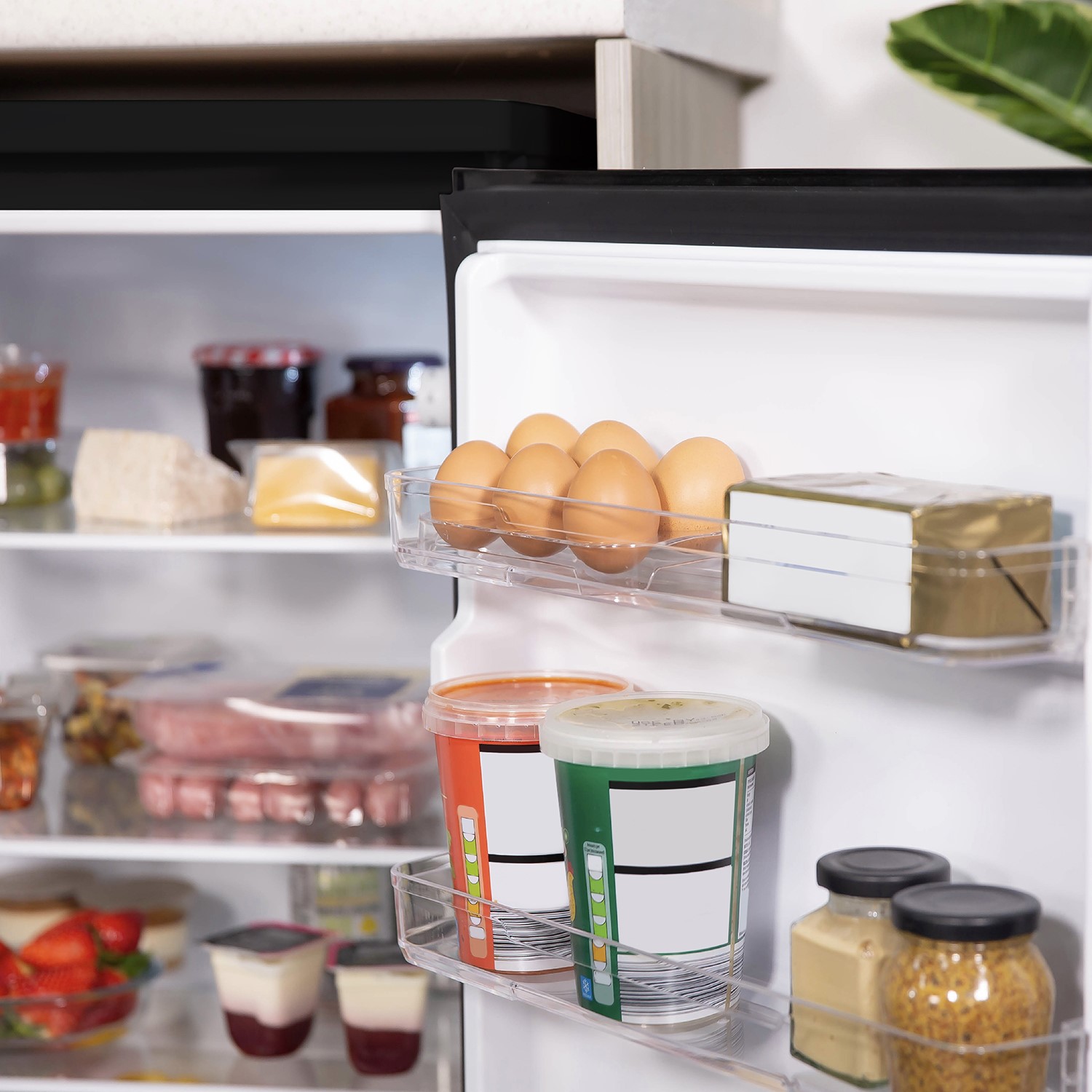 Russell Hobbs 131 Litre Undercounter Larder Fridge Black RH55UCLF4B