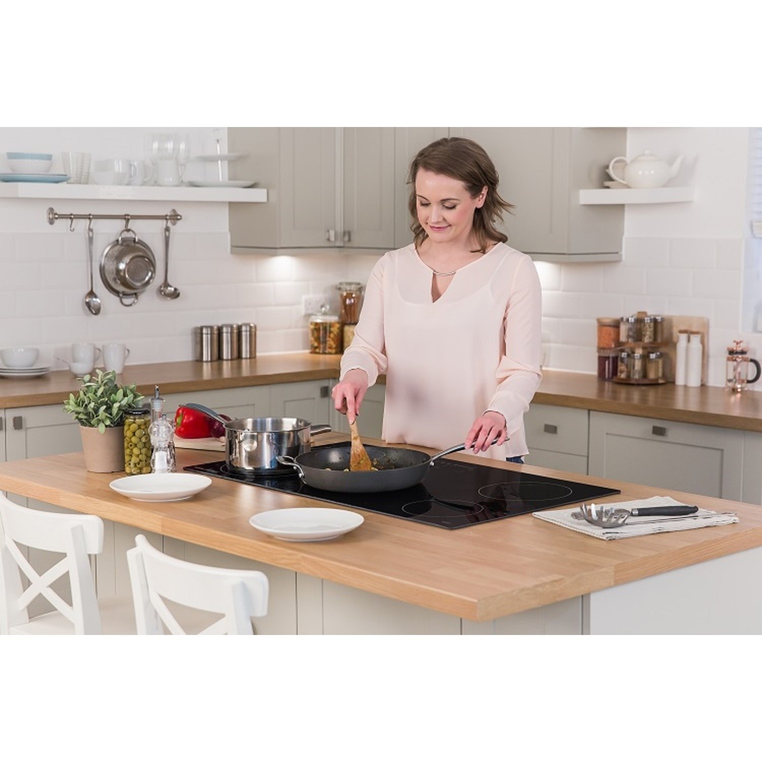 Russell hobbs induction cooktop clearance