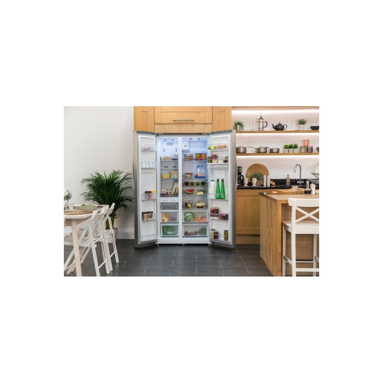 Russell Hobbs RH90FF176SS-WD 90cm Wide 179cm High American Style Fridge Freezer With Water Dispenser