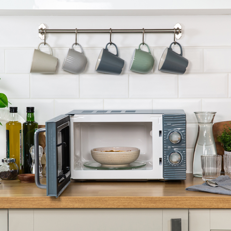 Russell Hobbs Inspire 17L Solo Microwave Oven - Grey