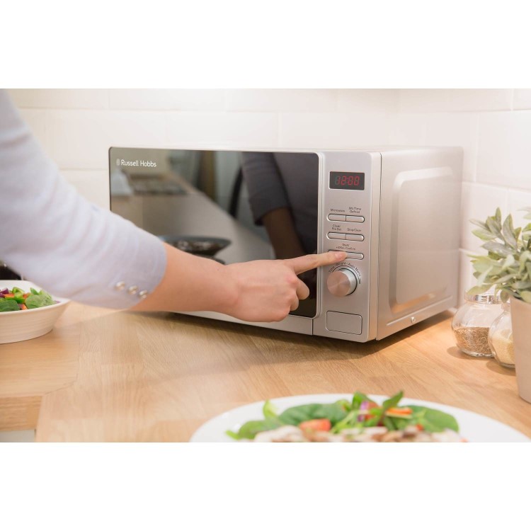 GRADE A3 - Russell Hobbs RHM2072S 20L Digital Microwave Oven - Silver