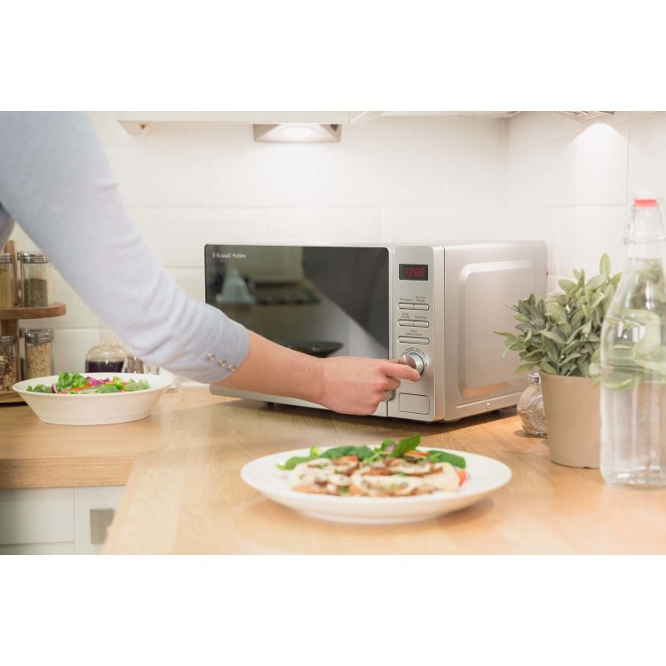 GRADE A3 - Russell Hobbs RHM2072S 20L Digital Microwave Oven - Silver