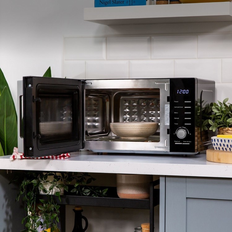 Russell Hobbs RHM2348B 23L Solo Microwave - Black