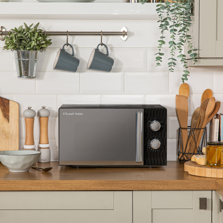 Russell Hobbs 17L Honeycomb Microwave - Black