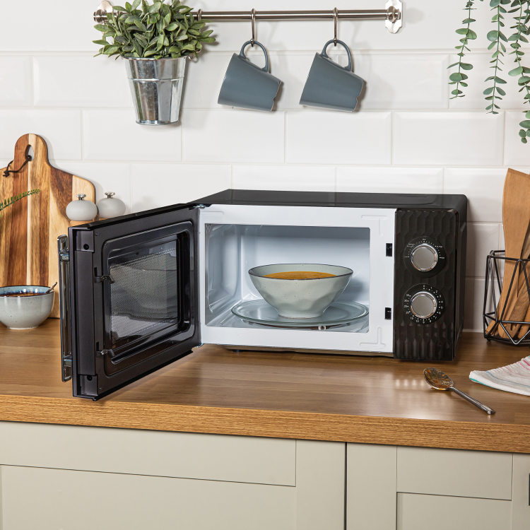 Russell Hobbs 17L Honeycomb Microwave - Black