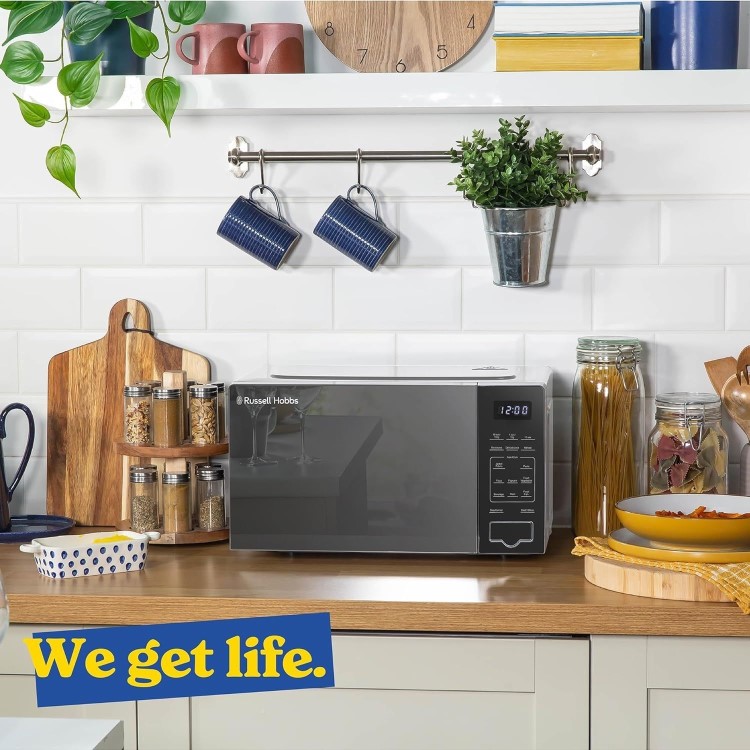 Refurbished Russell Hobbs RHMT2005 20L 800W Microwave