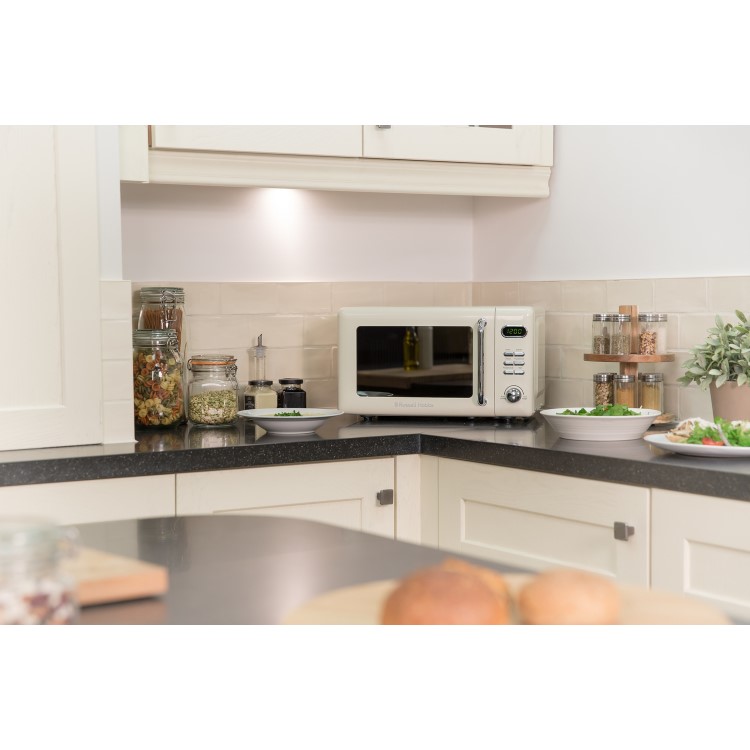 Russell Hobbs RHRETMD706C 17L 700W Retro Design Freestanding Digital Microwave in Cream