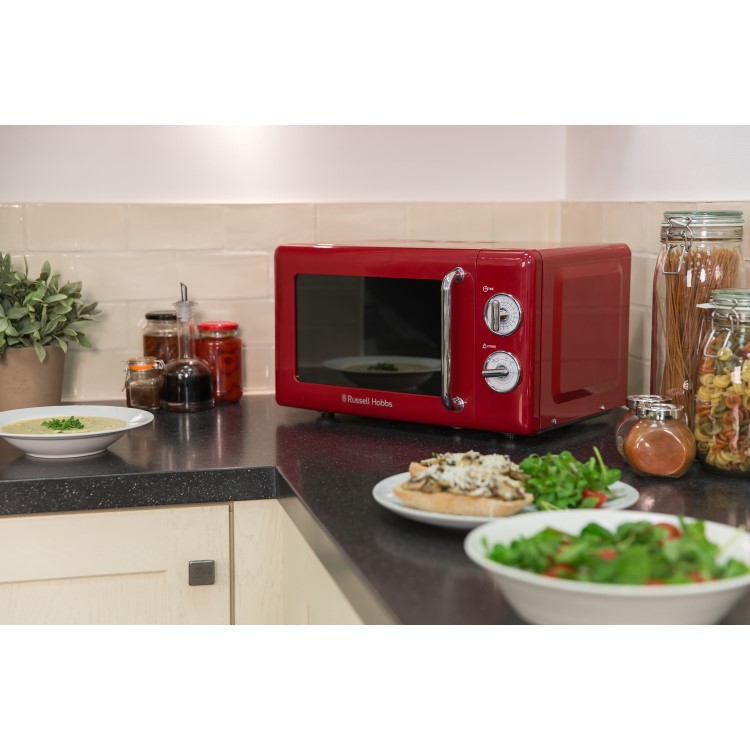 Russell Hobbs Retro 17L Microwave - Red
