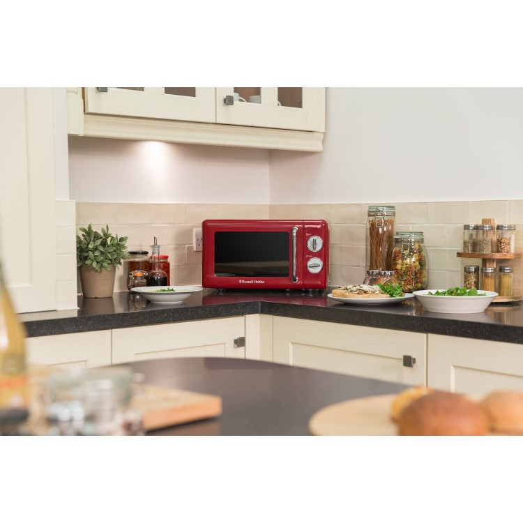 Russell Hobbs Retro 17L Microwave - Red