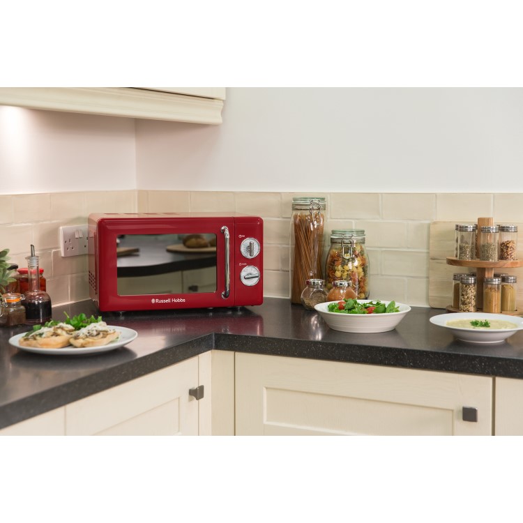 Russell Hobbs Retro 17L Microwave - Red