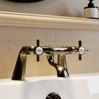 Antique Brass Traditional Bath Filler - Ripley