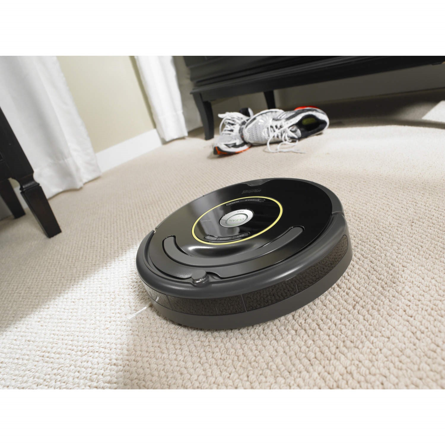 iRobot ROOMBA651 Robot Vacuum Cleaner