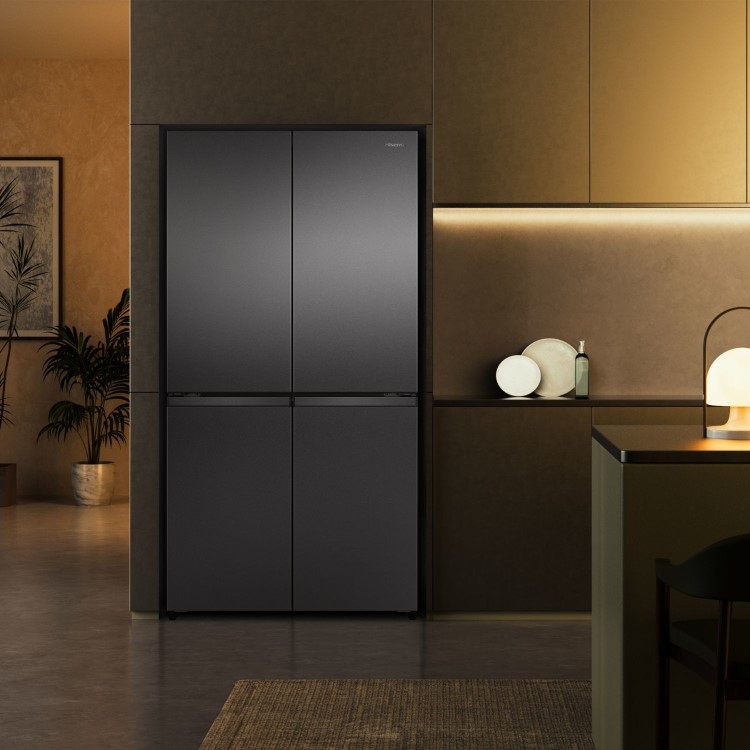 Hisense PureFlex 640 Litre Four Door American Fridge Freezer - Grey