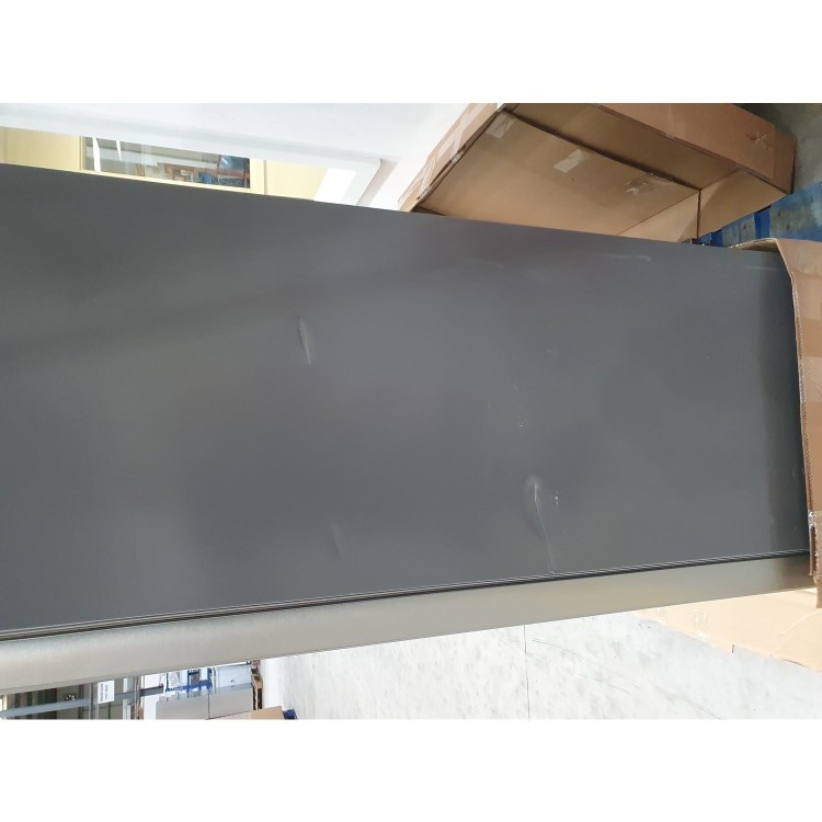 Refurbished Hisense RS694N4IIF Freestanding 562 Litre American Fridge Freezer