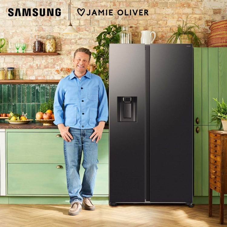 Samsung Series 6 640 Litre Side-By-Side American Fridge Freezer - Black