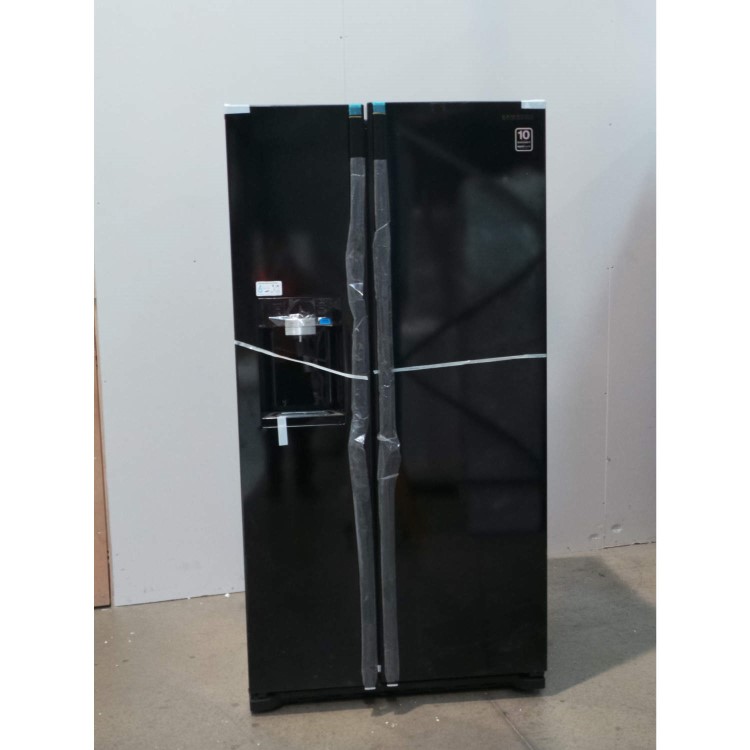 Samsung RSG5UUMH1 G-series Side By Side Fridge Freezer with Ice & Water Dispenser in Manahattan Grey - While Stocks Last