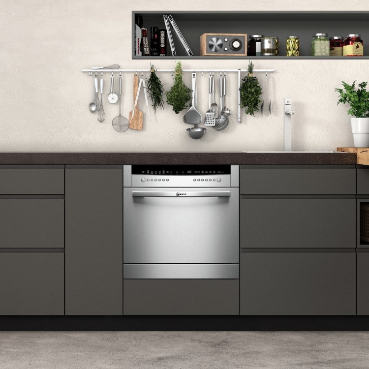 GRADE A1 - Neff S66M64M1EU 8 Place Semi Integrated Compact Dishwasher - Stainless Steel Door
