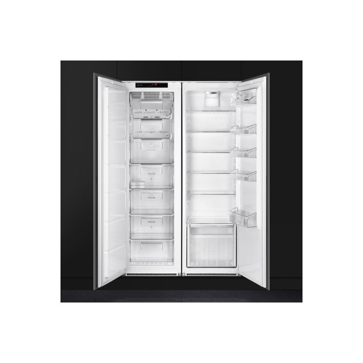 Smeg S7323LFEP 54cm Wide Integrated In-Column Larder Fridge - White