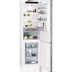 AEG S83820CTW2 White ProFresh Freestanding Fridge Freezer