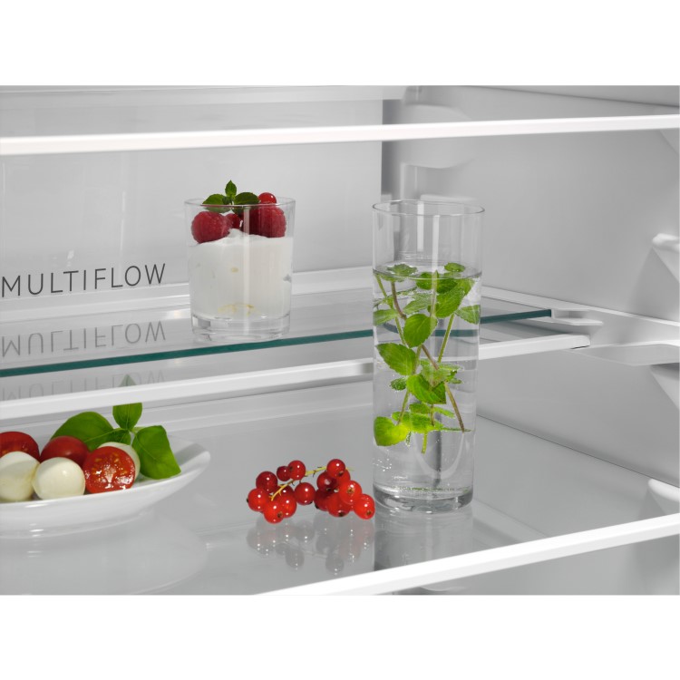 AEG 247 Litre 70/30 Integrated Fridge Freezer