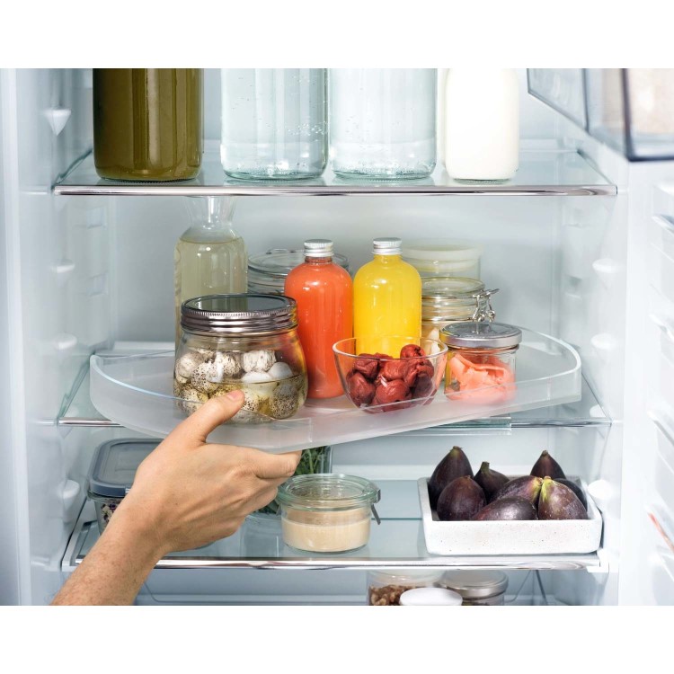 AEG SCE81928TS 70-30 Integrated Fridge Freezer - Sliding Rail