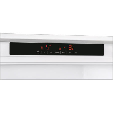 Ex Display - As New - AEG SCZ71800F0 Integrated Fridge Freezer With Double Drawer LongFresh Zone