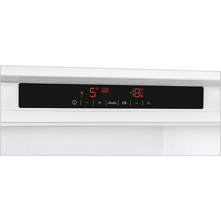 Ex Display - As New - AEG SCZ71800F0 Integrated Fridge Freezer With Double Drawer LongFresh Zone