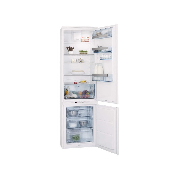 GRADE A3  - AEG SCT71900S0 Pro-Fresh Frost Free 70-30 Integrated Fridge Freezer