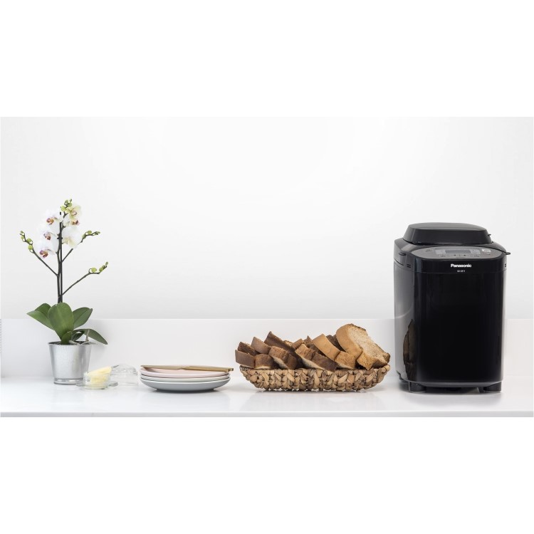 Panasonic SD-2511KXC Breadmaker with Nut Dispenser- Black
