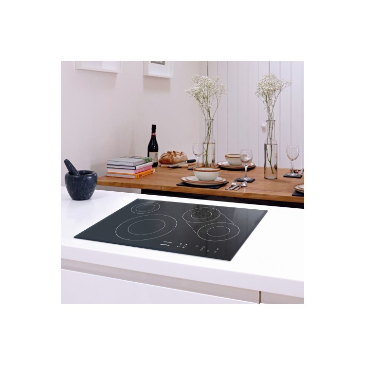 Smeg 77cm 4 Zone Induction Hob with Bevelled Edge