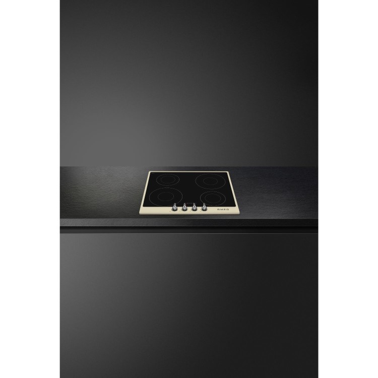 Smeg Victoria 60cm 4 Zone Induction Hob - Cream