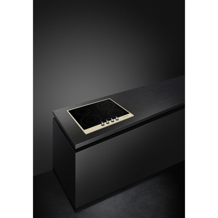 Smeg Victoria 60cm 4 Zone Induction Hob - Cream