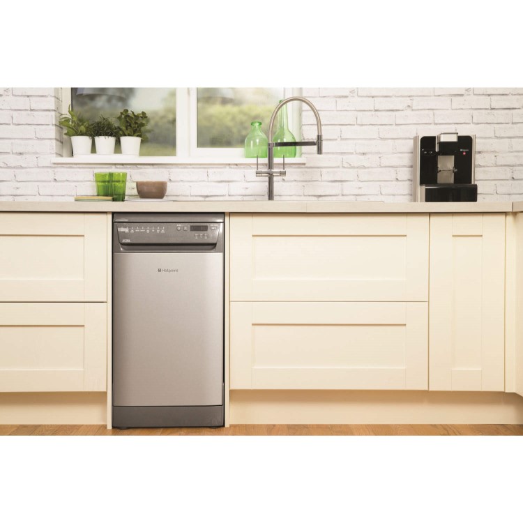 Hotpoint SIUF22111G Freestanding SLimline Dishwasher Graphite