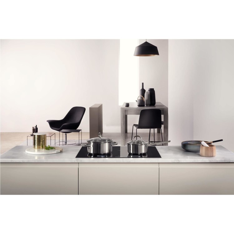 Whirlpool SMP658CBTIXL 65cm Four Zone Induction Hob - Black