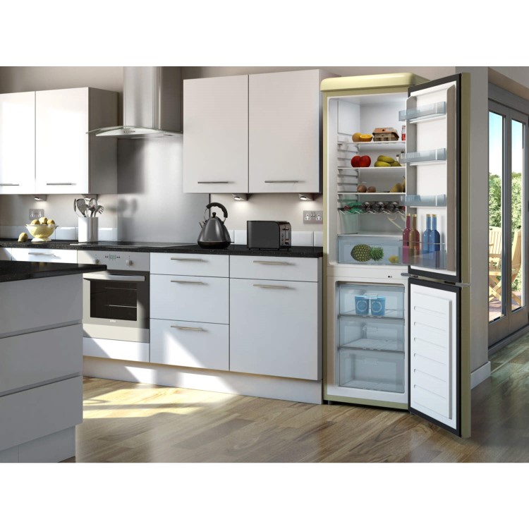 Swan SR11020CN Freestanding Fridge Freezer Cream