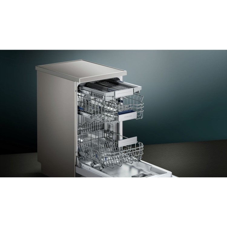 GRADE A2 - Siemens SR256I00TE iQ500 Slimline 10 Place Freestanding Dishwasher - Fingerprint-free Stainless Steel