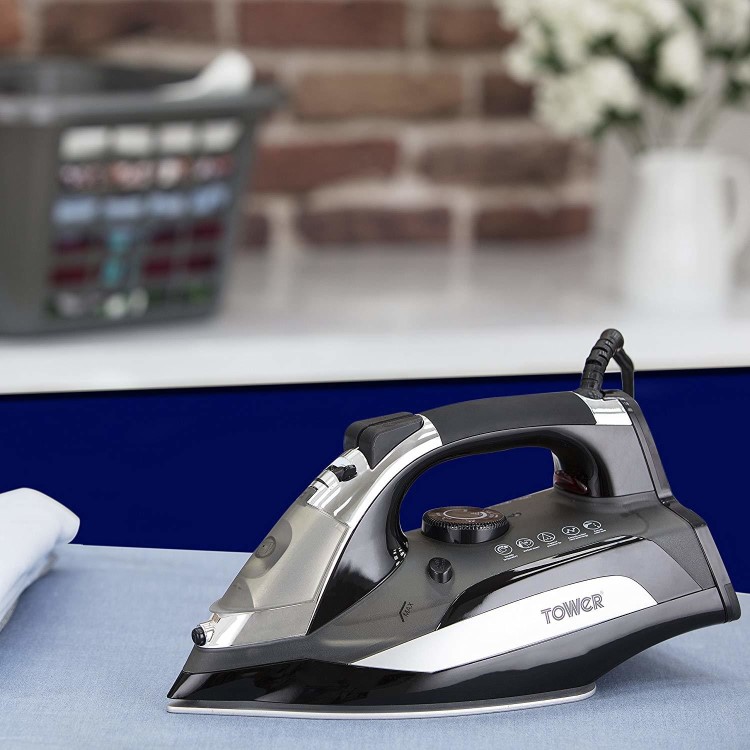 Tower T22001 CeraGlide 3000W Turbo Iron - Black