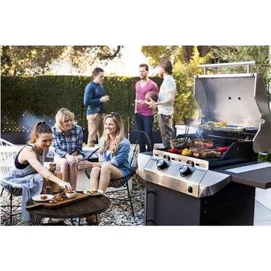 GRADE A2 - Char-Broil Performance 2 Burner Gas BBQ