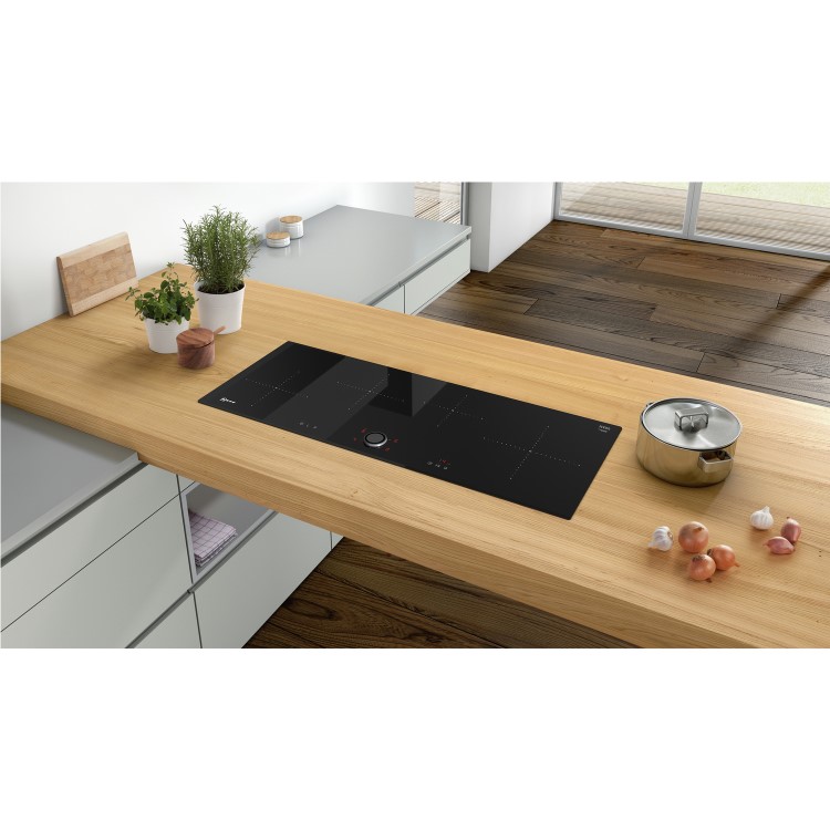 GRADE A1 - Neff T40FT40X0 91cm TwistPad Control Four Zone Induction Hob With FlexInduction Zone Black