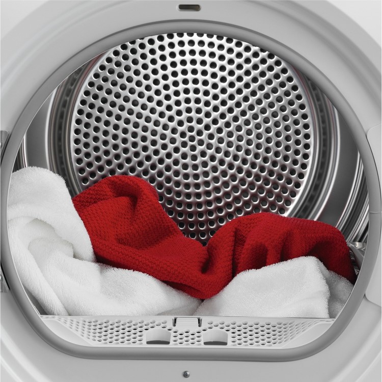 AEG SensiDry ProSense 8kg Freestanding Heat Pump Tumble Dryer - White