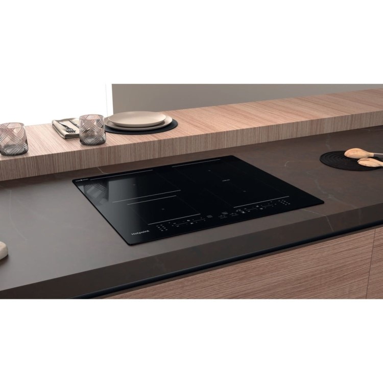 Hotpoint CleanProtect 60cm 4 Zone Induction Hob