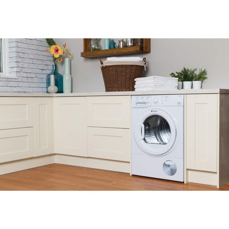 Refurbished Hotpoint TCFS73BGP Freestanding Condenser 7KG Tumble Dryer White